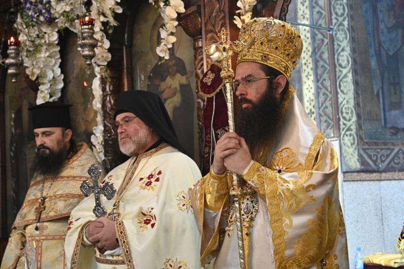 Архиерейската света Литургия в храм „Св. Възнесение Господне“ в Пловдив