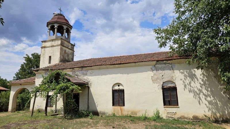Посещение на Сливенския митрополит Арсений в село Полски градец