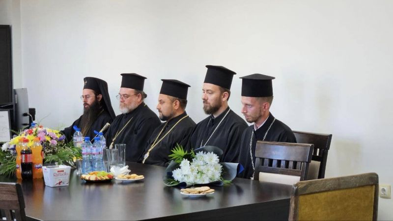 Сливенският митрополит Арсений се срещна с кмета на Община Средец