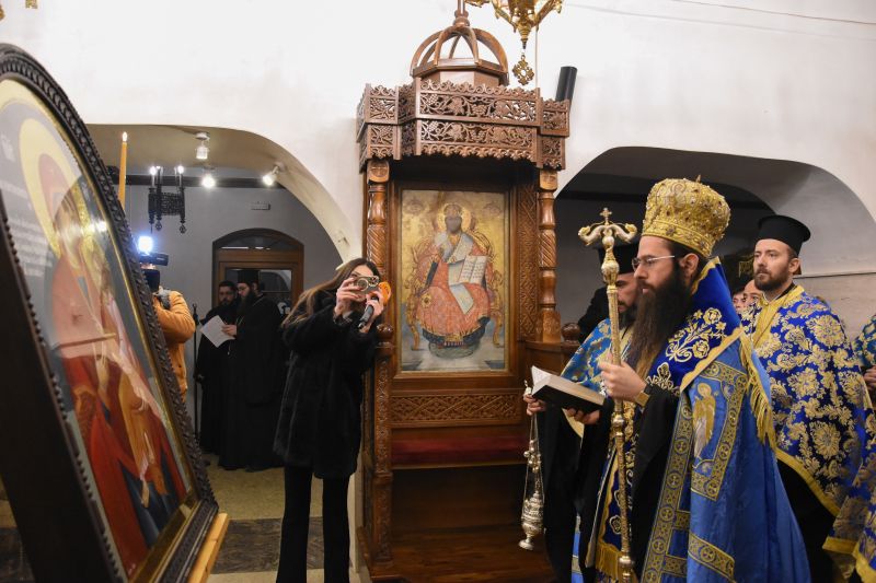 Посрещане на копието на Чудотворната Атонска икона "Света Богородица Скоропослушница" в Поморийския манастир
