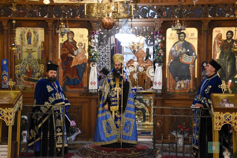 Малко повечерие с Богородичен канон и акатист – четвърта статия в Несебър