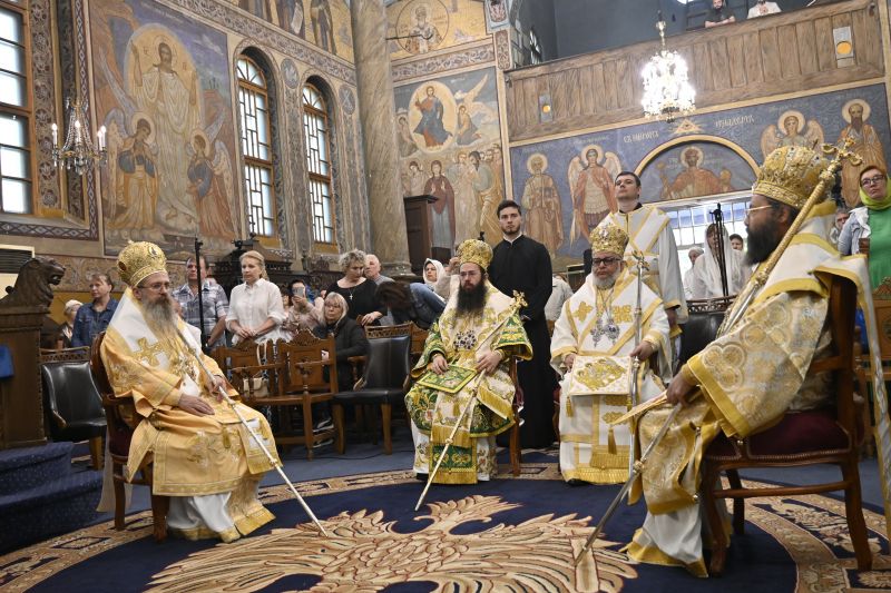 Архиерейска света Литургия и закриване на XXII Международен фестивал на православната музика „Достойно есть“ в Поморие